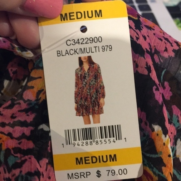 Vince Camuto Multi-Layer Chiffon floral print Boho Dress - NWT Sz Medium - Picture 7 of 8